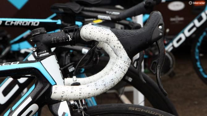 While most riders seem to prefer their bars turned slightly upward, Domenico Pozzovivo (Ag2r-La Mondiale) likes it the other way