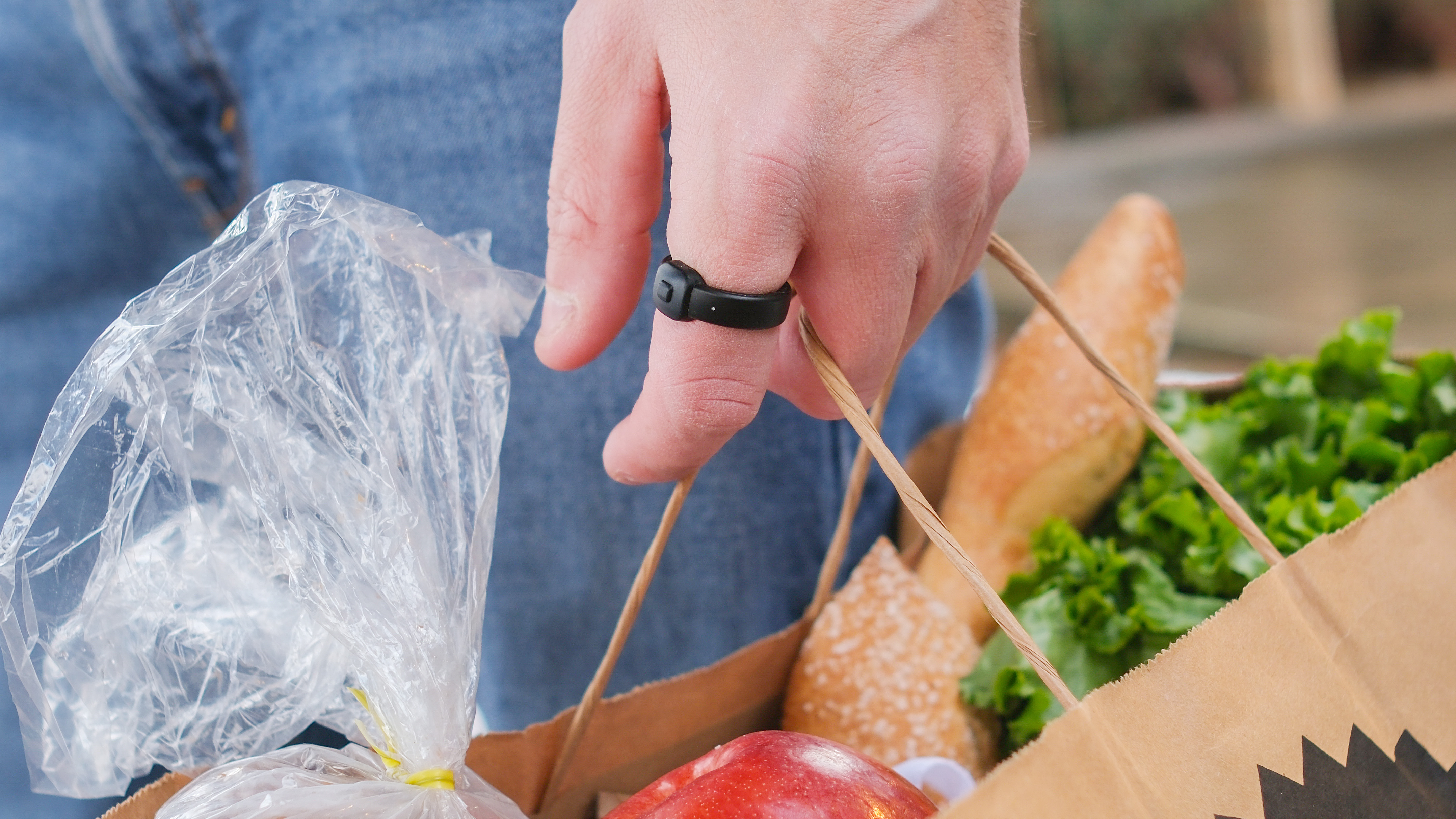 Pebble Index 01 smart ring