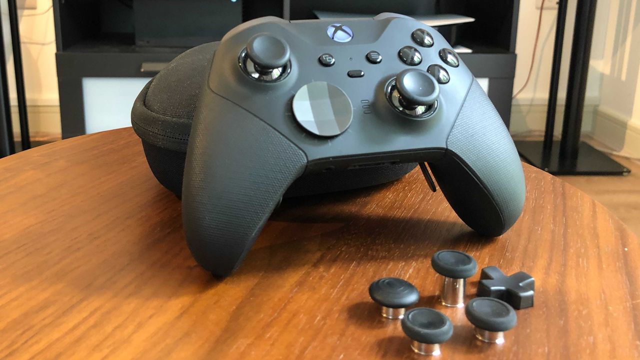 Xbox Elite Series 2 controller