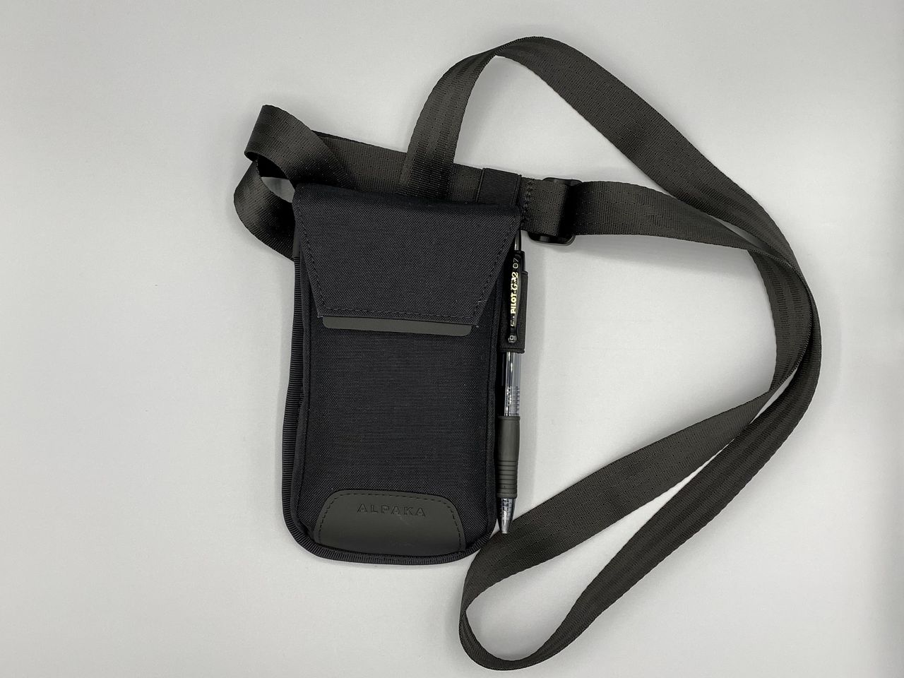 Alpaka Modular Phone Sling Packed