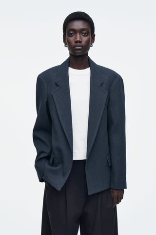 DtrKyzyPvsF65bP4cSrLQi-320-80 45 اكتشافات أنيقة في البيع من J.Crew و COS و Banana Republic