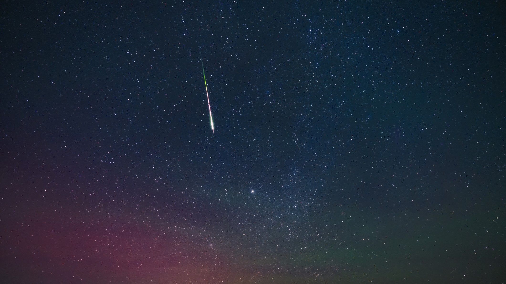 The Lyrids are coming! How I watch meteor showers from the middle of a city
