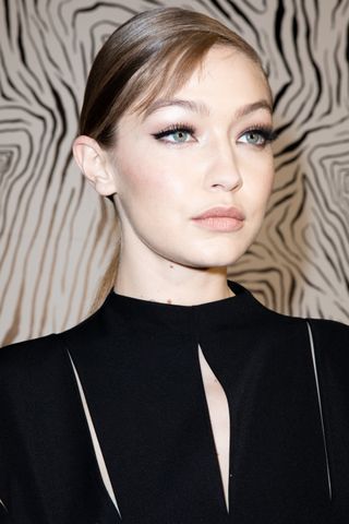 bangs - gigi hadid