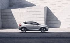 Volvo C40 Recharge Dawn Silver