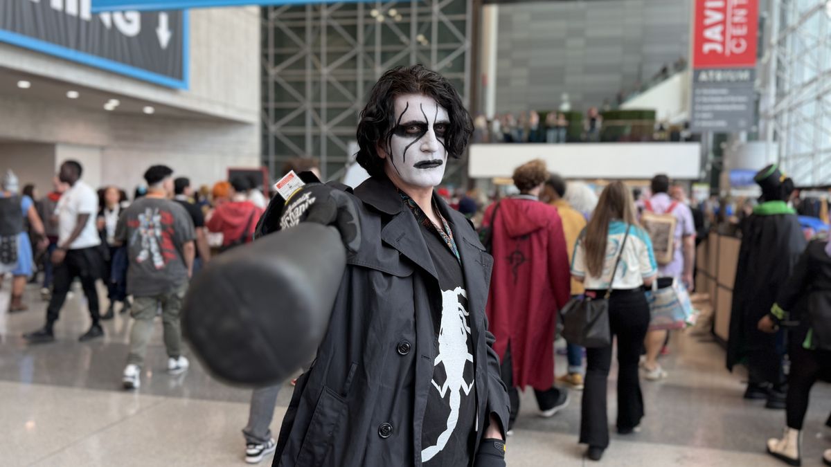 I took the iPhone 17 Pro Max to NY Comic Con to see how much portrait mode has improved since iPhone 7 – the results blew me away