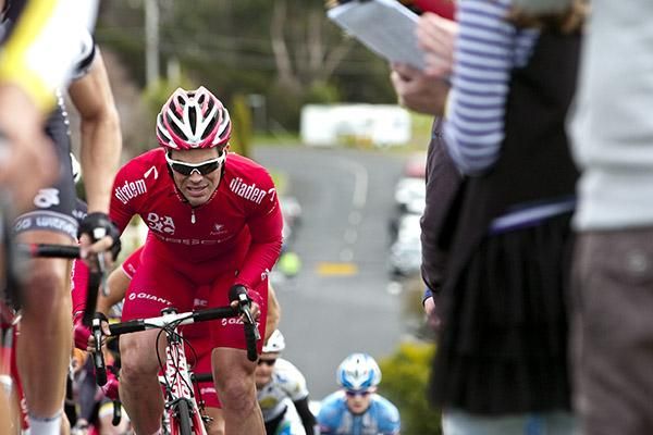 Early tour leader Rhys Pollock (Drapac Porsche) heads up the climb on the back roads of Devonport.