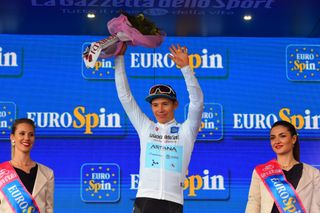 Miguel Angel Lopez (Astana) retains the best young rider's jersey after stage 3