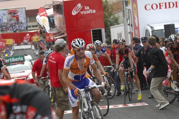 Denis Menchov (Rabobank) after crossing the line.