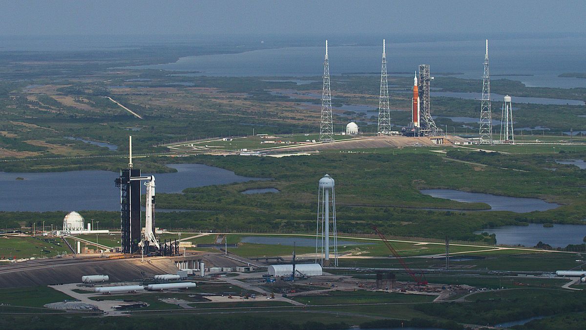 SpaceX launching private Ax-1 astronaut mission today: Watch it live