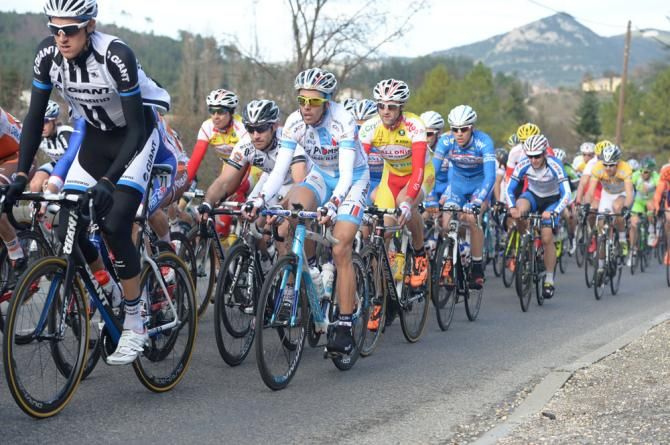 The peloton in action during stage 2 at Etoile de Bess&egrave;ges