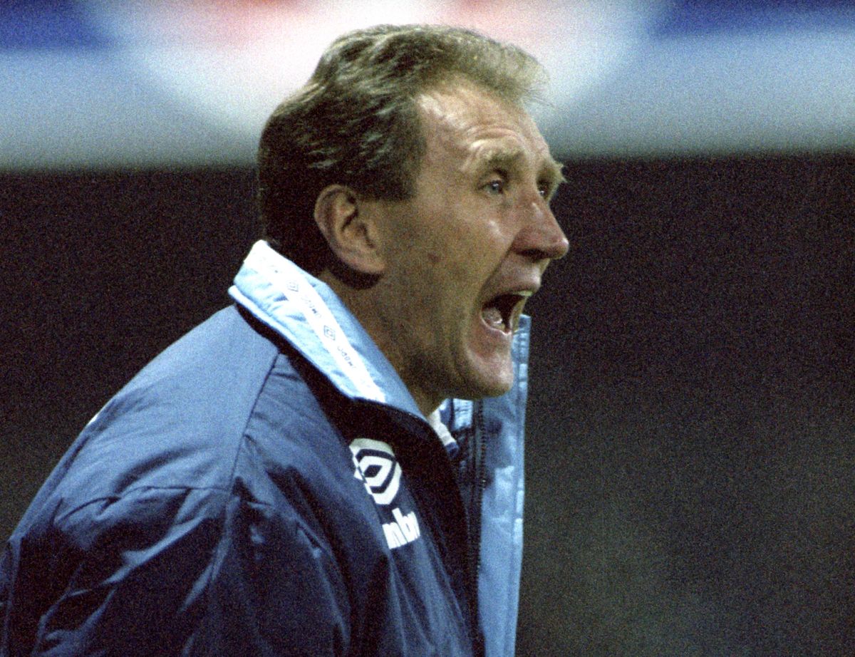 Leeds United manager Howard Wilkinson shouts instructions during a match, 1991