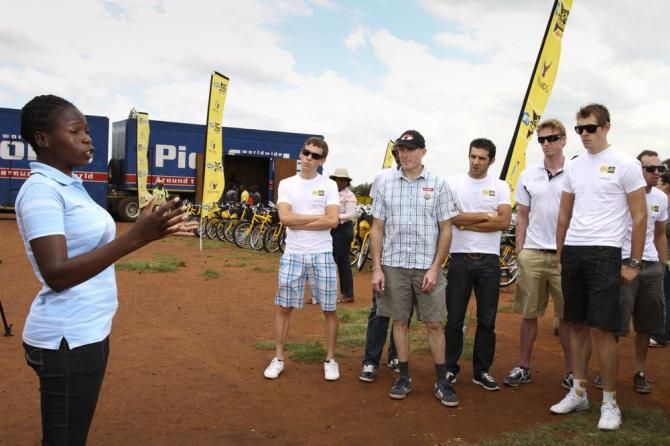 The team is informed what the Qhubeka bikes mean to the people