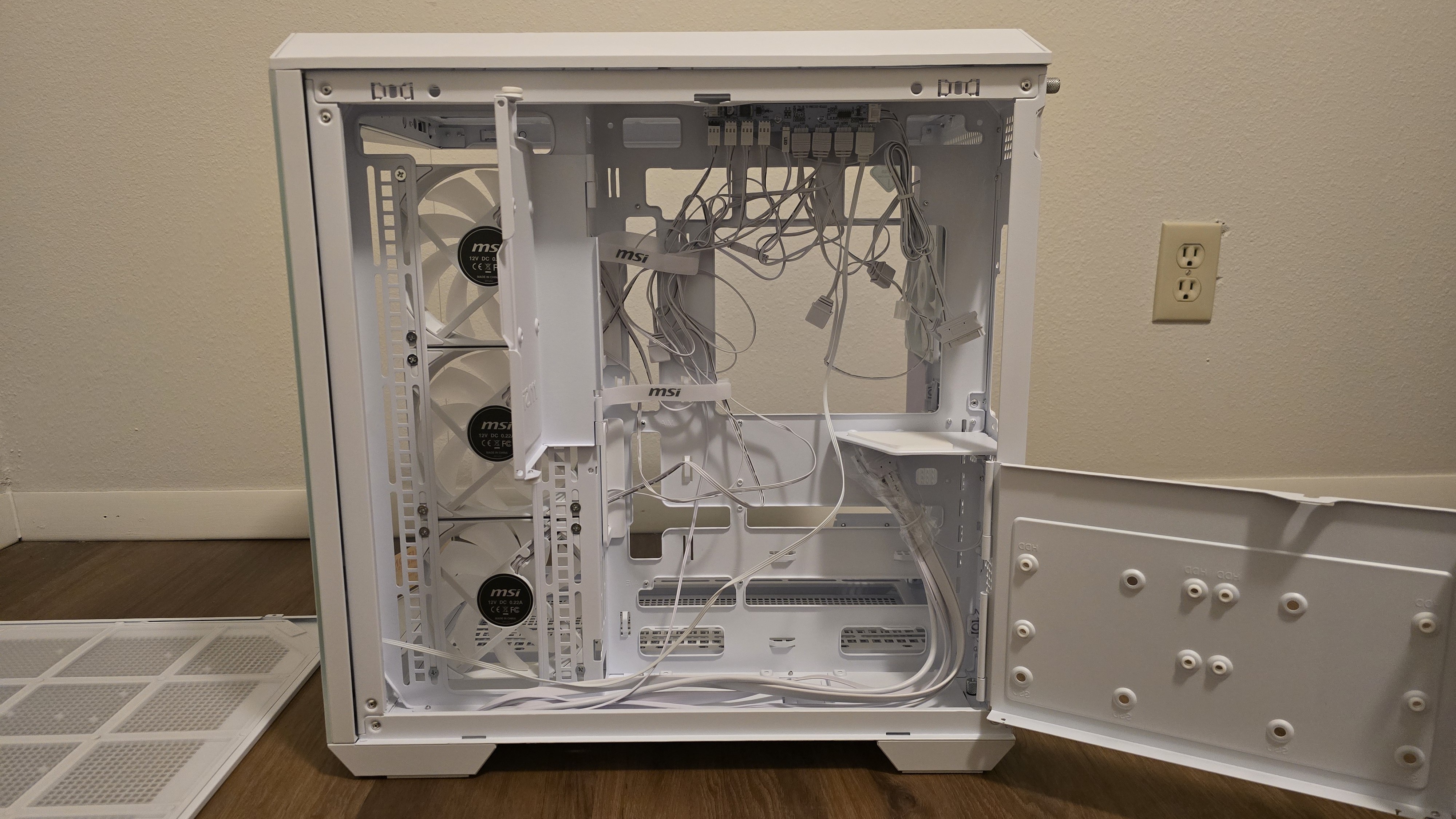 MSI MAG Pano 100R PZ
