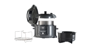 The Ninja multi-cooker and it's accessories