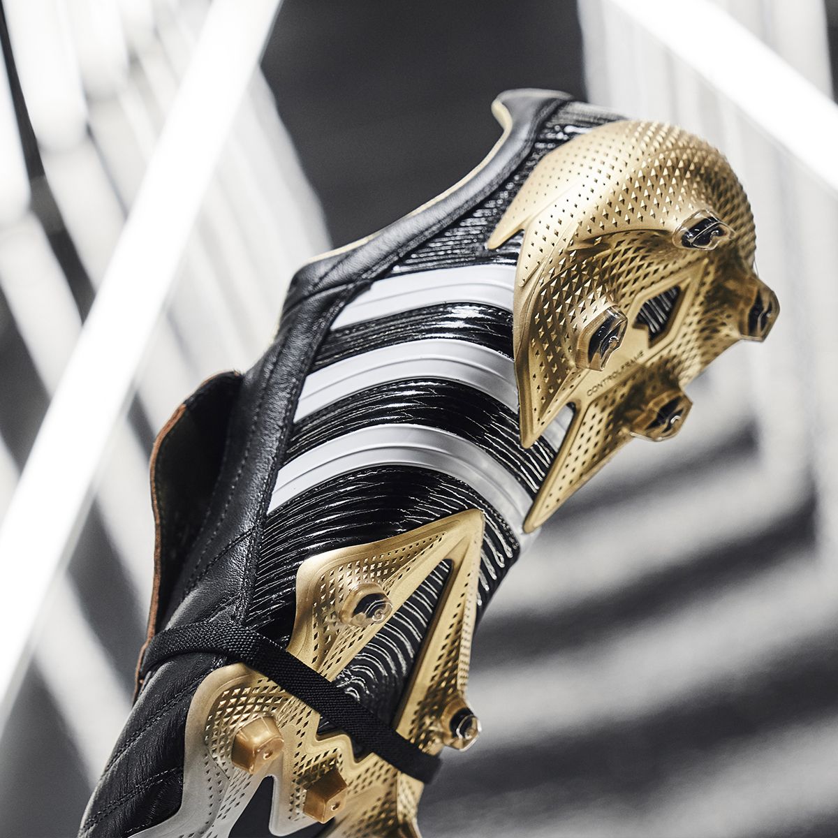 Adidas Predator Pulse