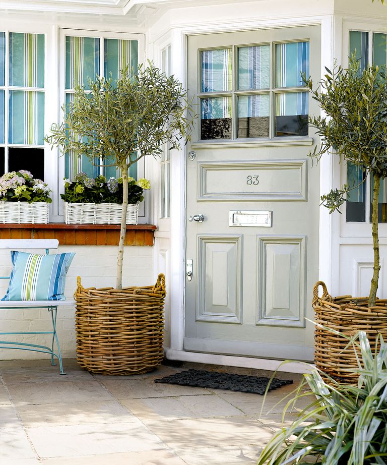 19 front door color ideas: to boost your home's curb appeal | Homes and ...