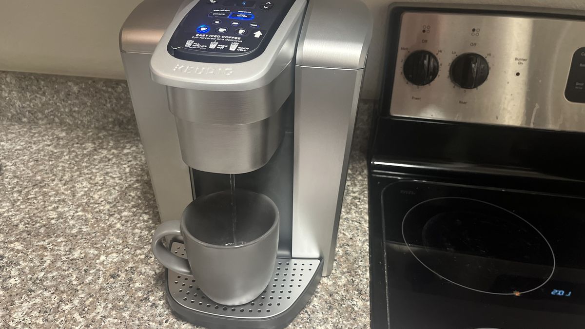 Keurig K-Elite Coffee Maker Review and Demonstration 