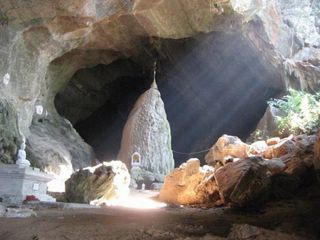 cave-temple-myanmar-110421-02