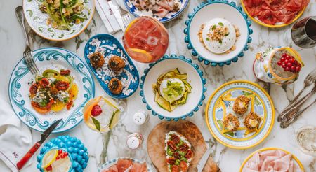 Big Mamma crockery captured from above.