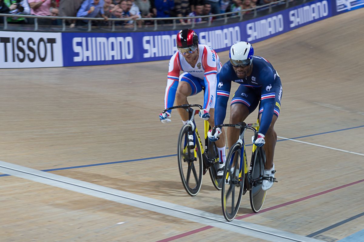 Gr&eacute;gory Baug&eacute; wins the men's sprint final
