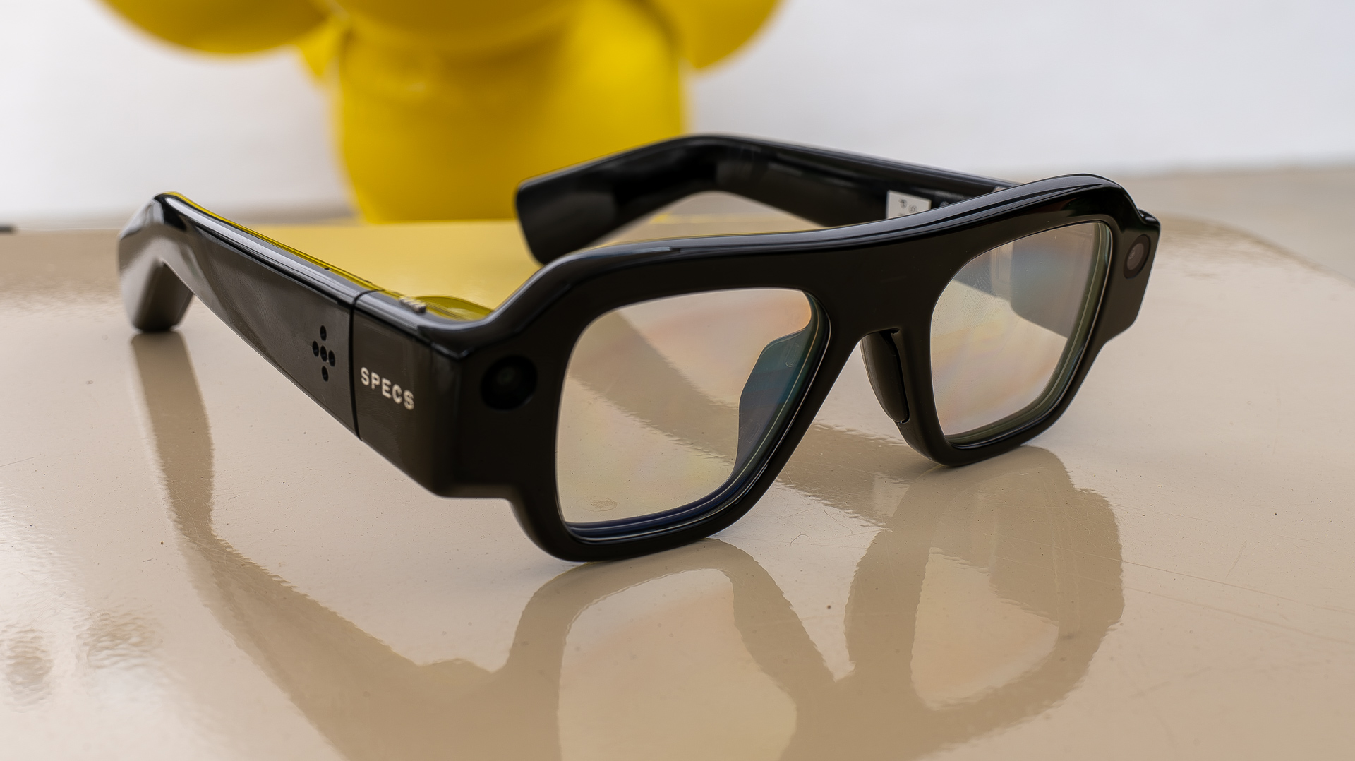 Snap SPECS hands-on image