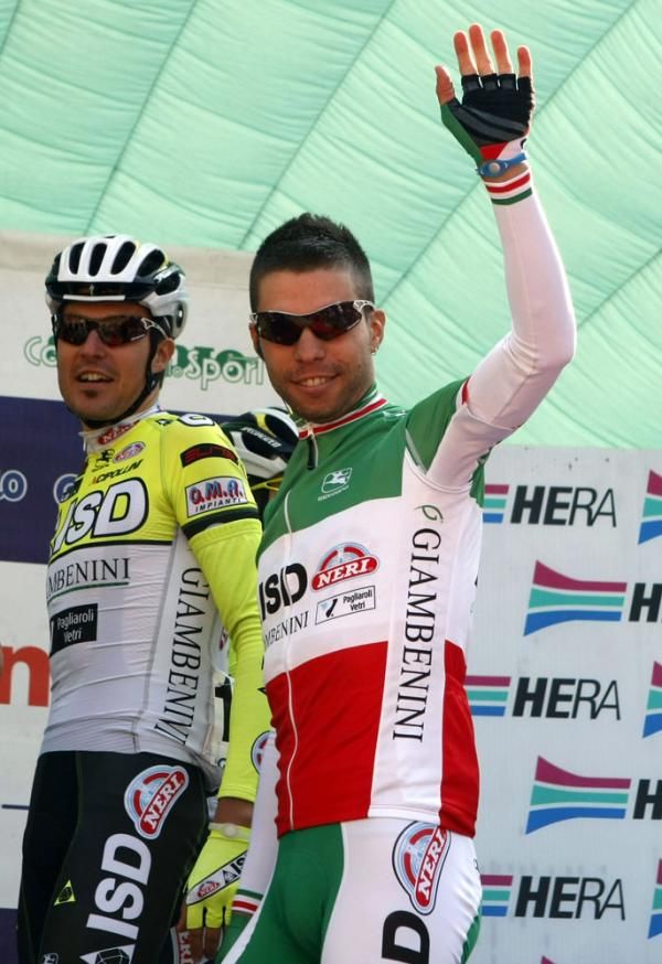 Italian national champion Giovanni Visconti (ISD-Neri) before the start