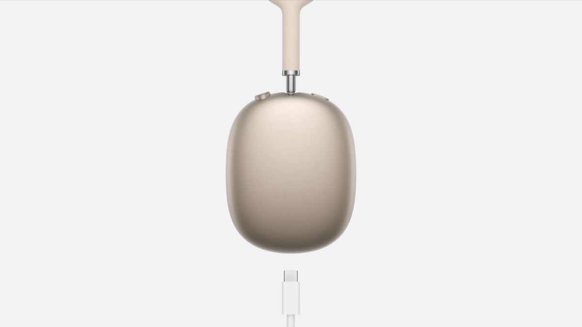 AirPods Max 2024 with USB C