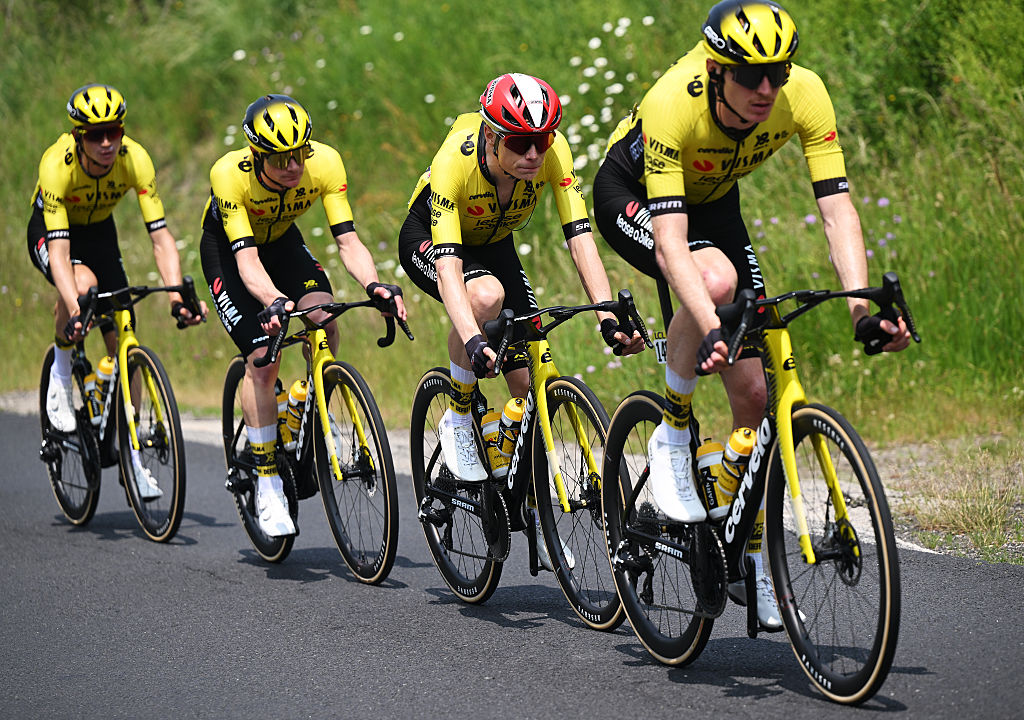 Nike steps up cycling involvement with lifestyle apparel deal with Visma-Lease a Bike