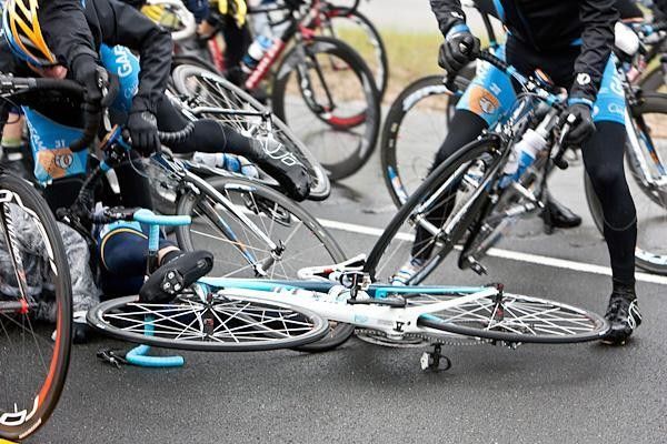Astana and Garmin-Slipstream meet in a pile-up