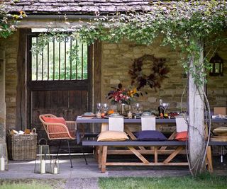 outdoor sheltered dining area