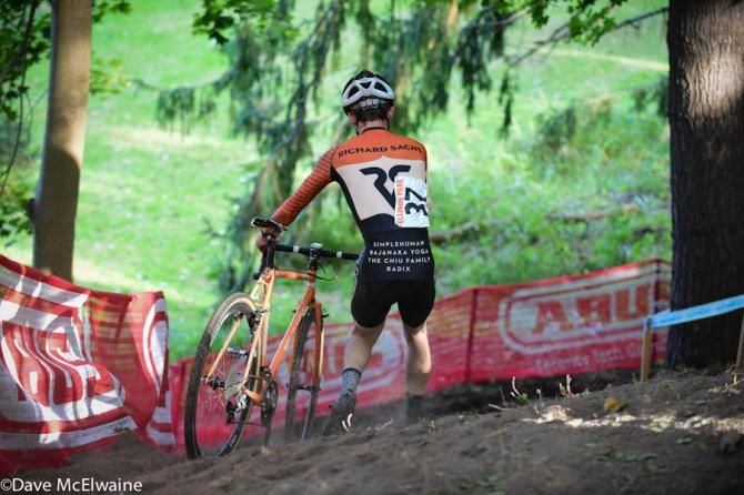 Dan Timmerman (House Industries) starting down the steepest descent