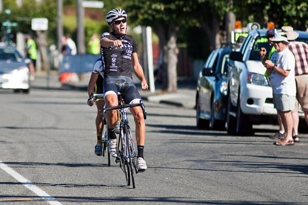 James Williamson (Pure Black Racing) wins stage one.
