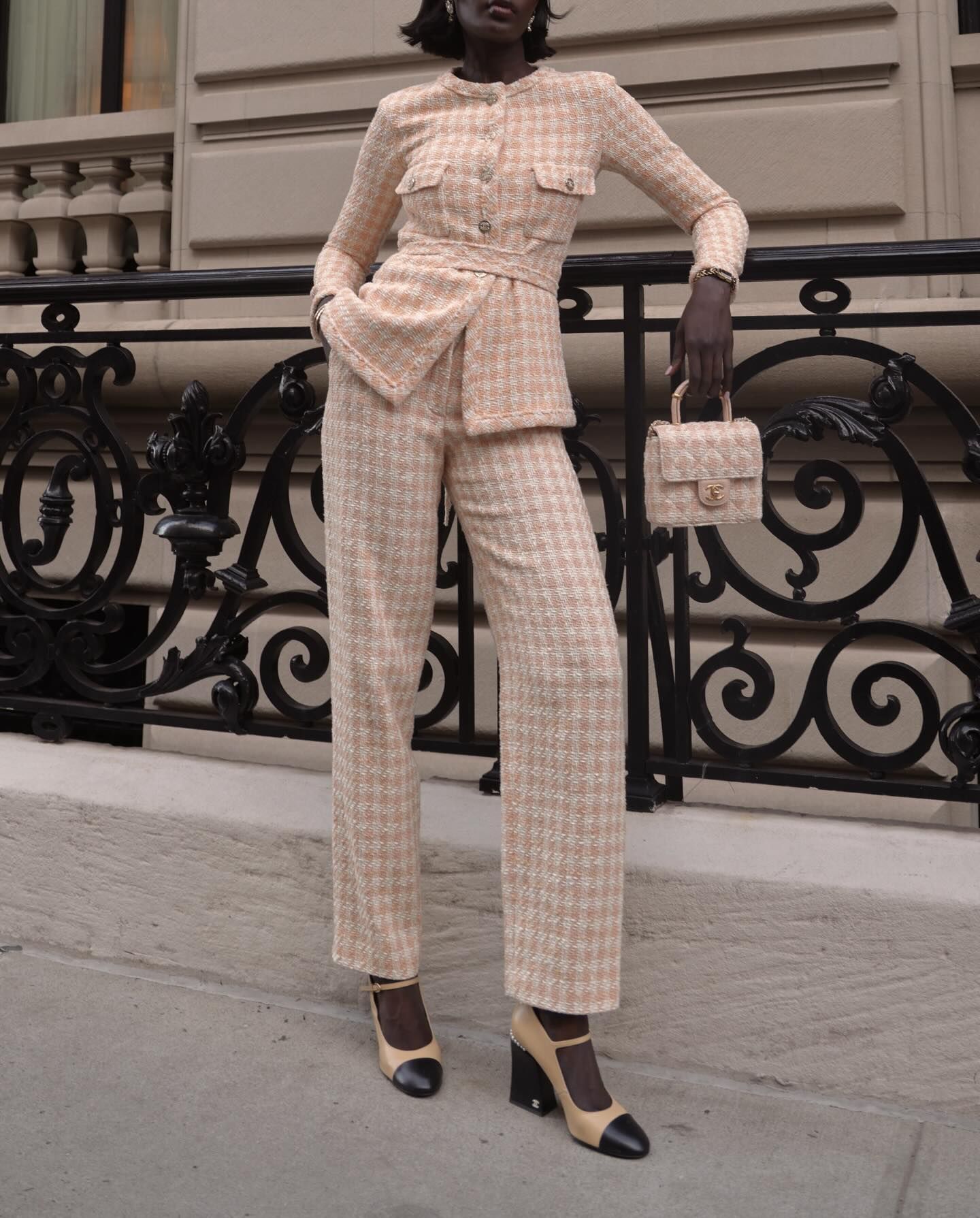 Wedding guest outfit trends 2024: @lefevrediary