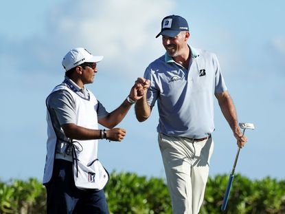 Kuchar's Mexican Caddie Says He Was Paid $5,000 Matt Kuchar Denies Caddie Pay Rumours