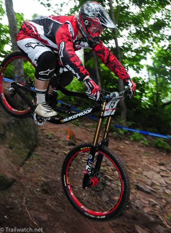 Miriam Ruchti going vertical