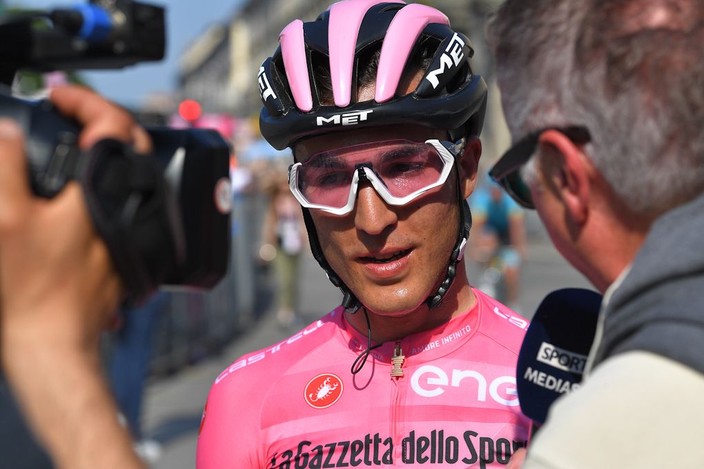 Valerio Conti talks with reporters at the Giro