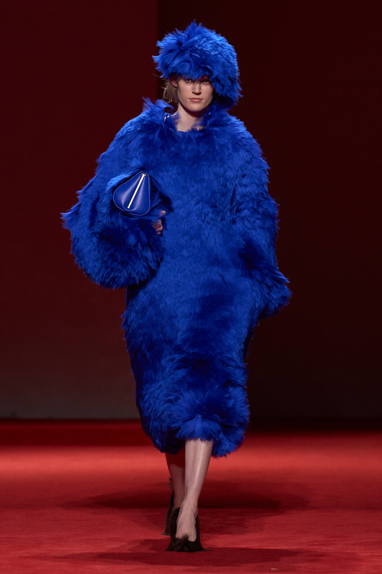 klein blue cobalt blue color trend on Bottega Veneta Fall 2026 runway