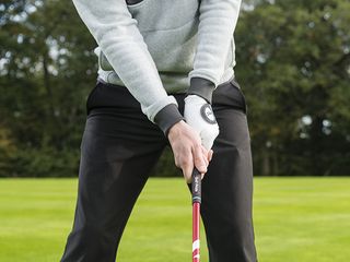 Nick Drane demonstrating golf club grip