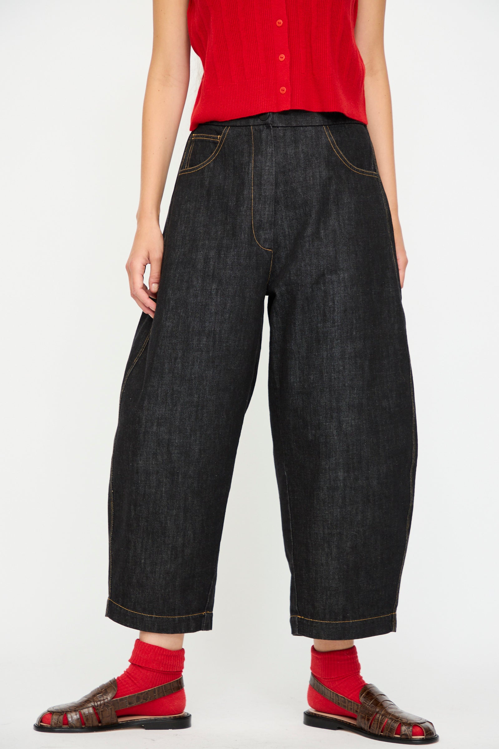 Denim Curved Pant in Black