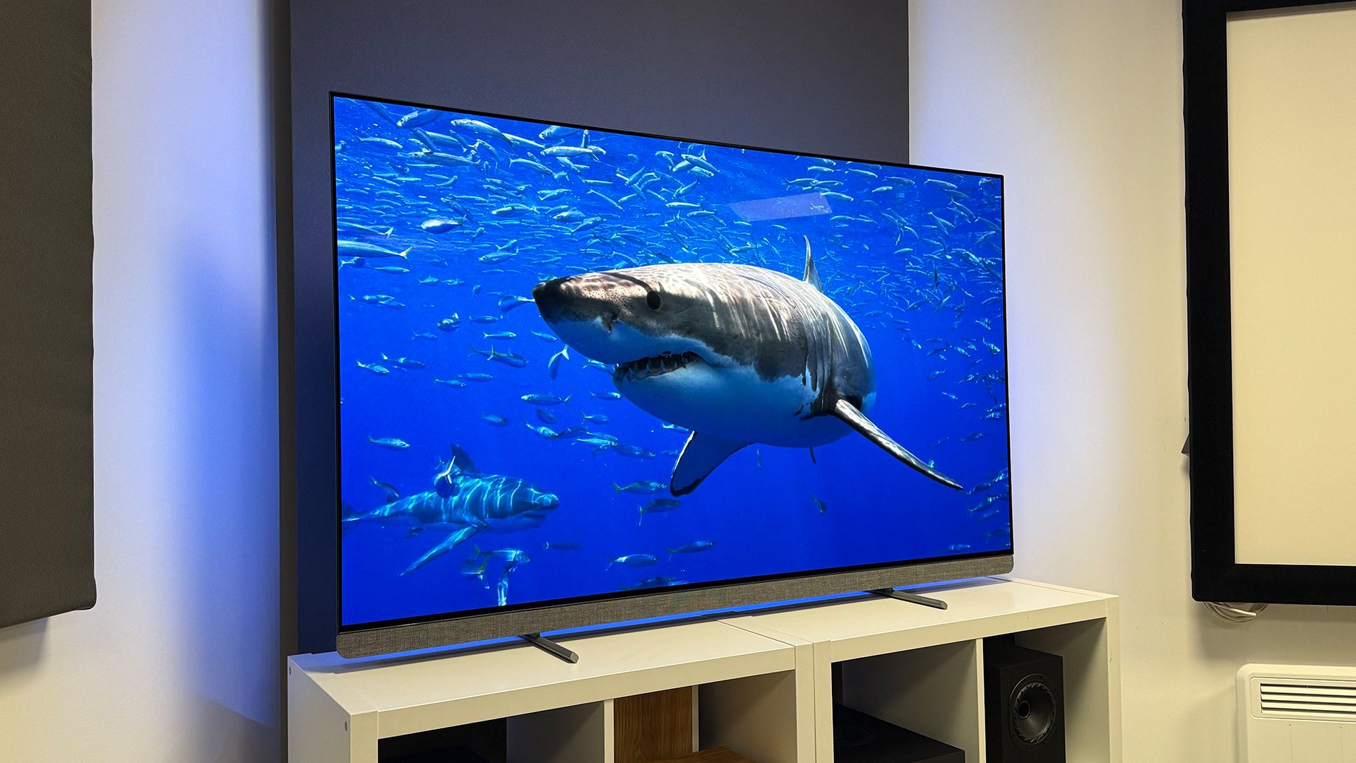 Forget the Sony Bravia 8 II – this five-star flagship OLED TV rival is available for hundreds less