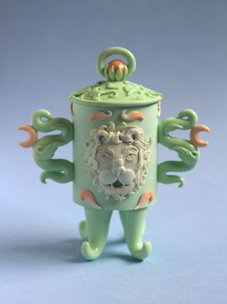 Hannah Lim, Jade Lion Snuff Bottle