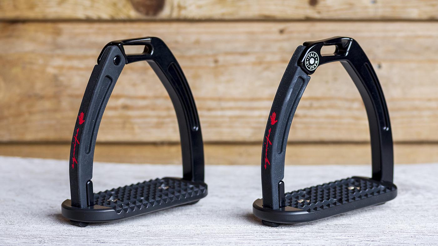 Equipe safety stirrups review