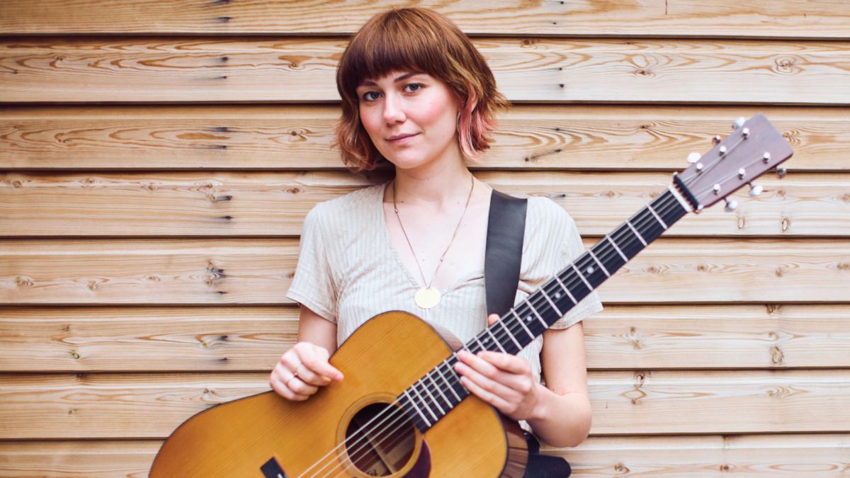 Molly Tuttle Wins Grammy for Best Bluegrass Album With ‘Crooked Tree