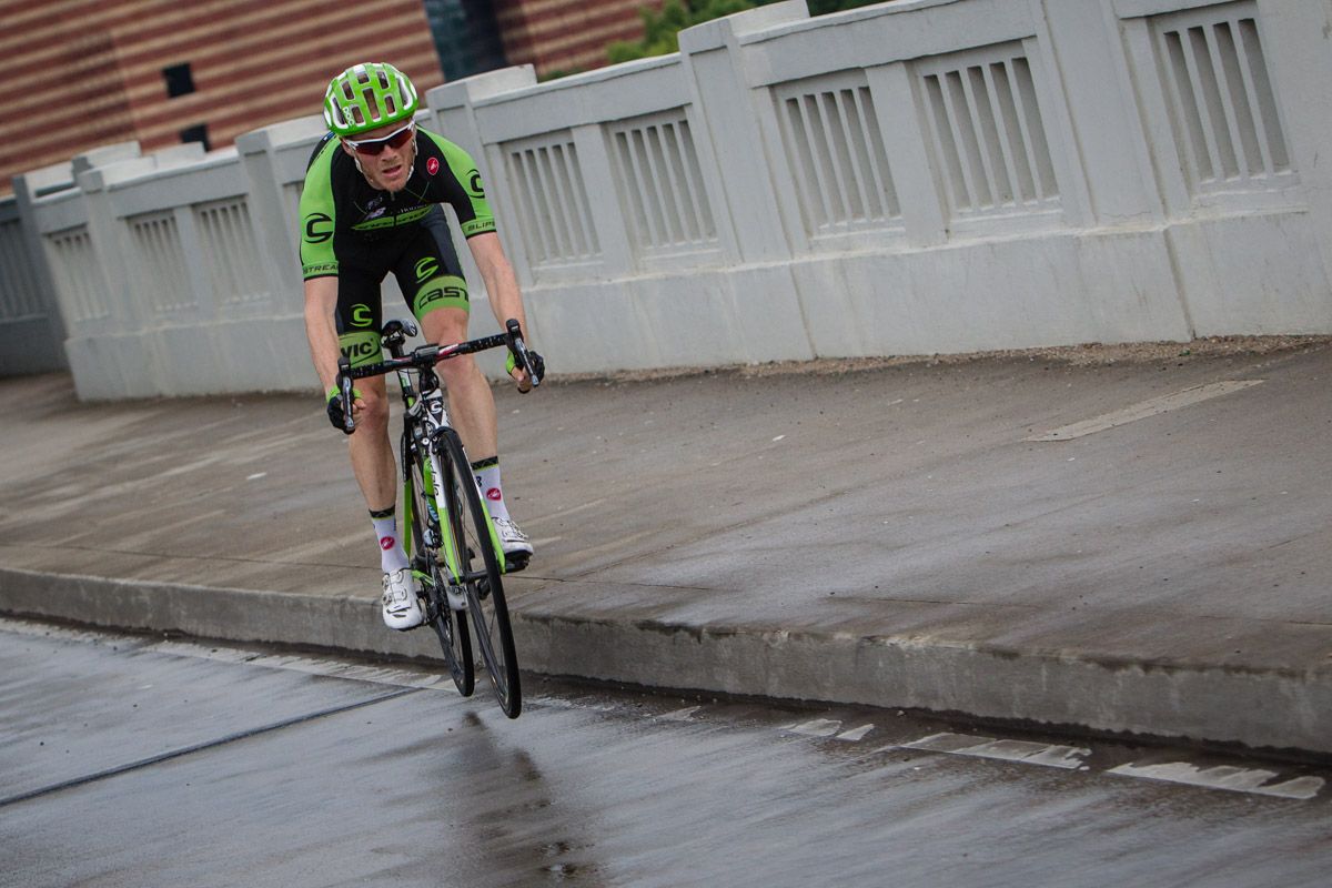 Andrew Talansky (Cannondale-Garmin) gets back on the road after taking a different route.