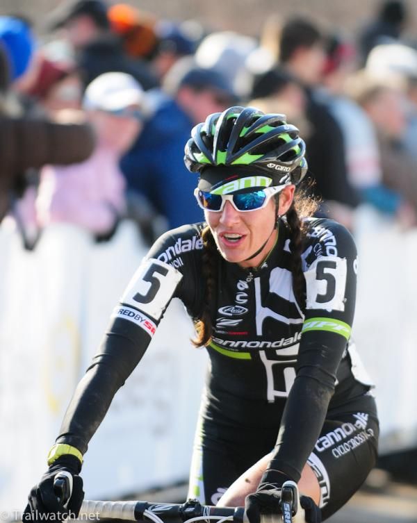 Nicole Duke (Cyclocrossworld.com) takes a hard fought third place