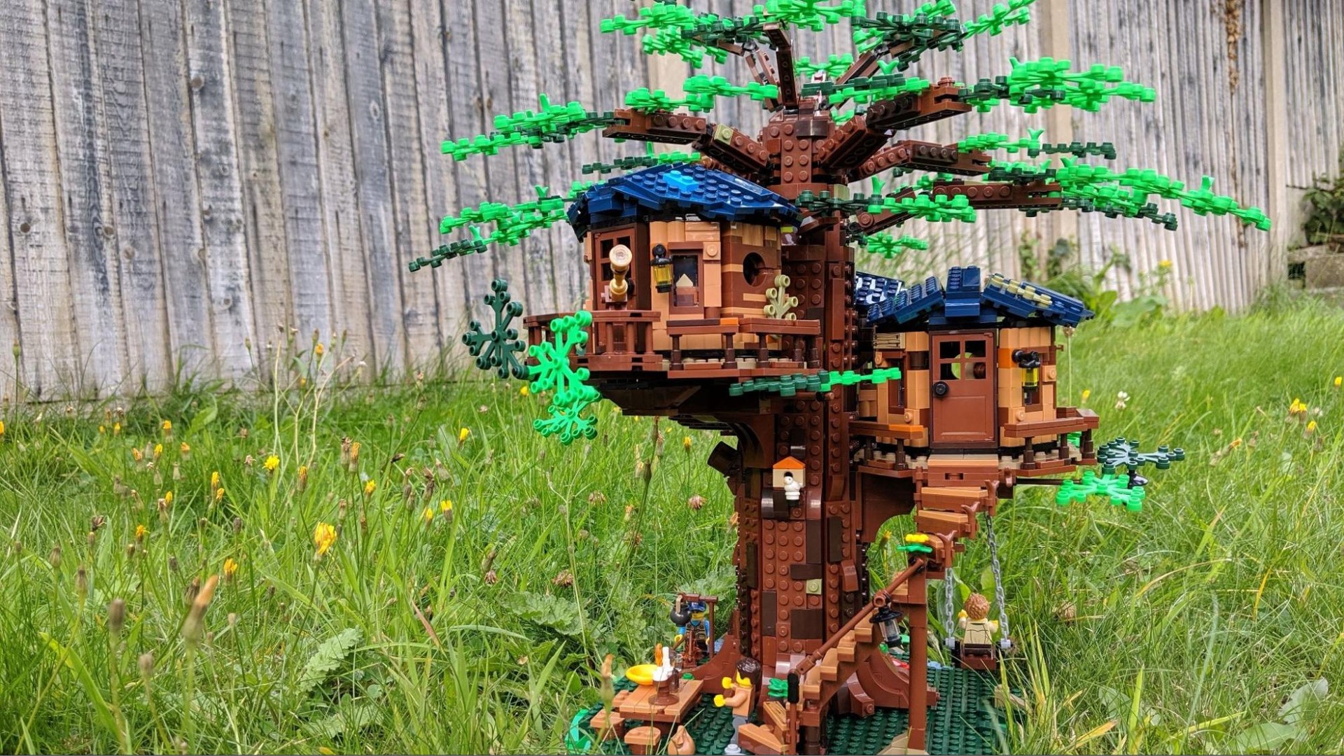 Selskabelig inkompetence hack Lego Ideas Tree House review | Live Science