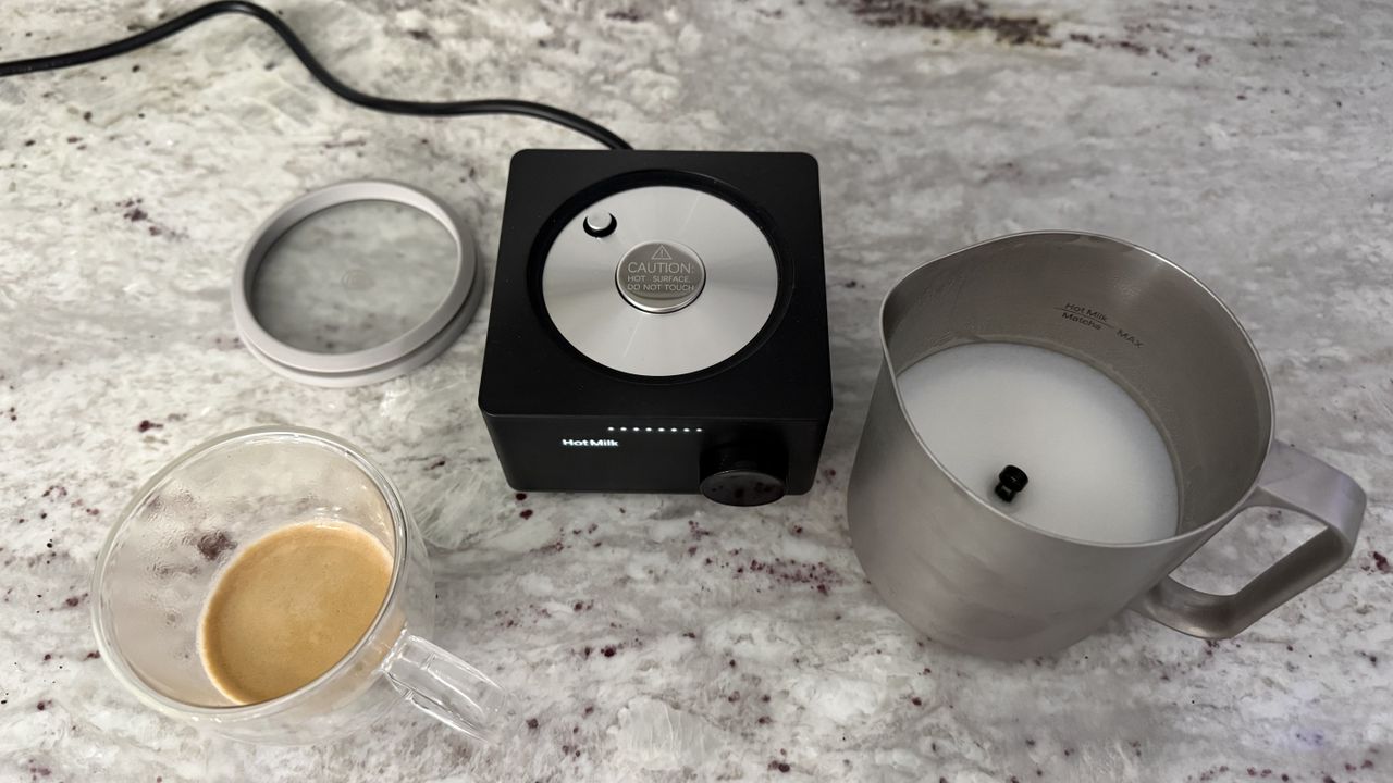 Terra Kaffe Aero hot milk setting