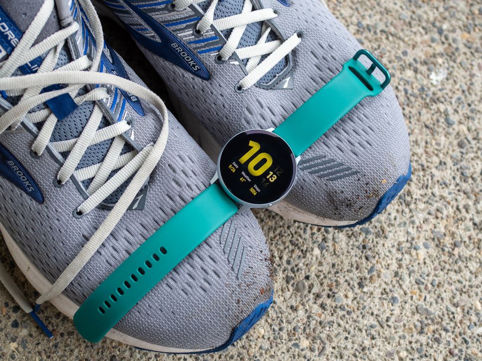 samsung galaxy watch active 2 nike run club