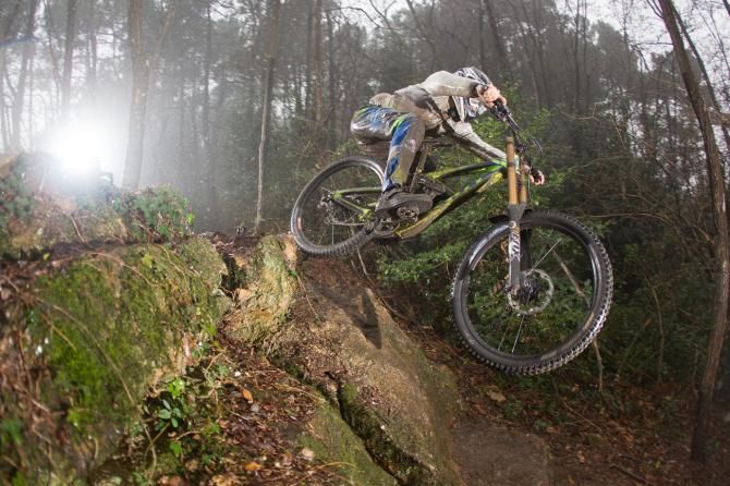 New team member Patrick Thome invited Gstaad-Scott to his home trails in southern France for the first tests of the 2013 team Gamblers