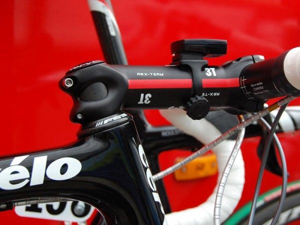 The RS frames' longer head tube relative to the R3 required more sharply angled stems to replicate the fit.